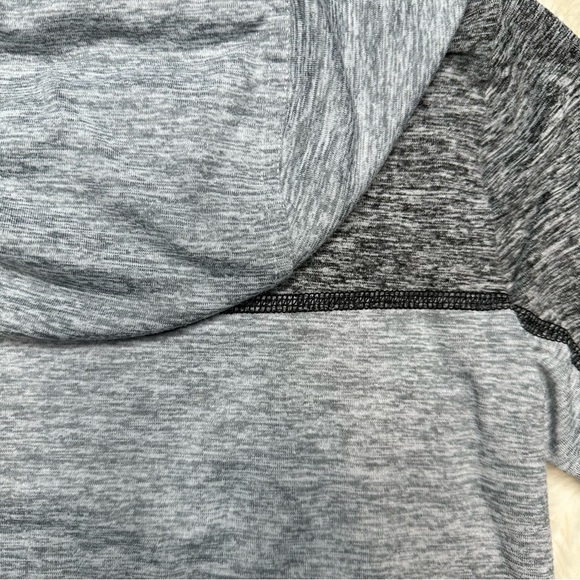 Tommy Bahama Long Sleeved Shirt Grey Hooded Size 6 - Picture 14 of 15